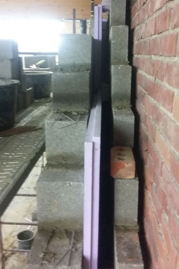 Mur en blocs de béton debry hainaut